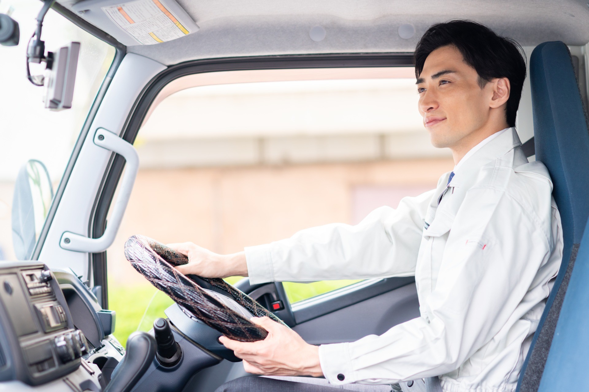 運転免許必須で自動車所持者優遇 | 大阪府門真市の重量物運搬の求人ならアルテックス株式会社 門真営業所